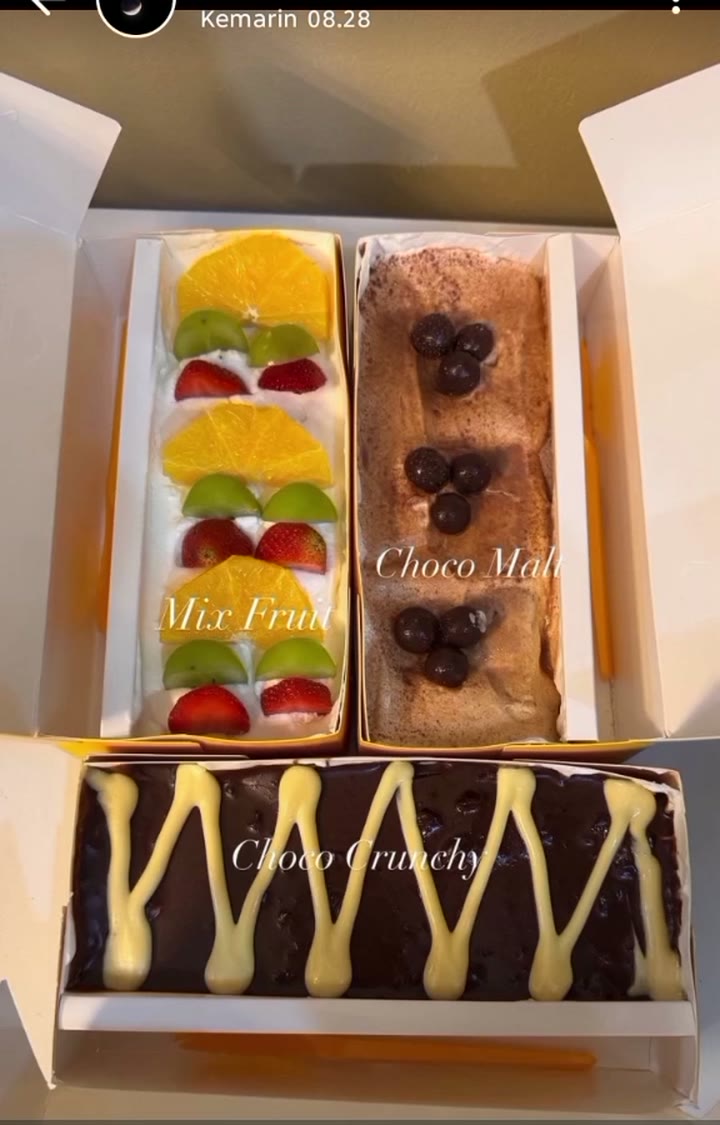 Cheesecuit Reguler dalam beberapa varian